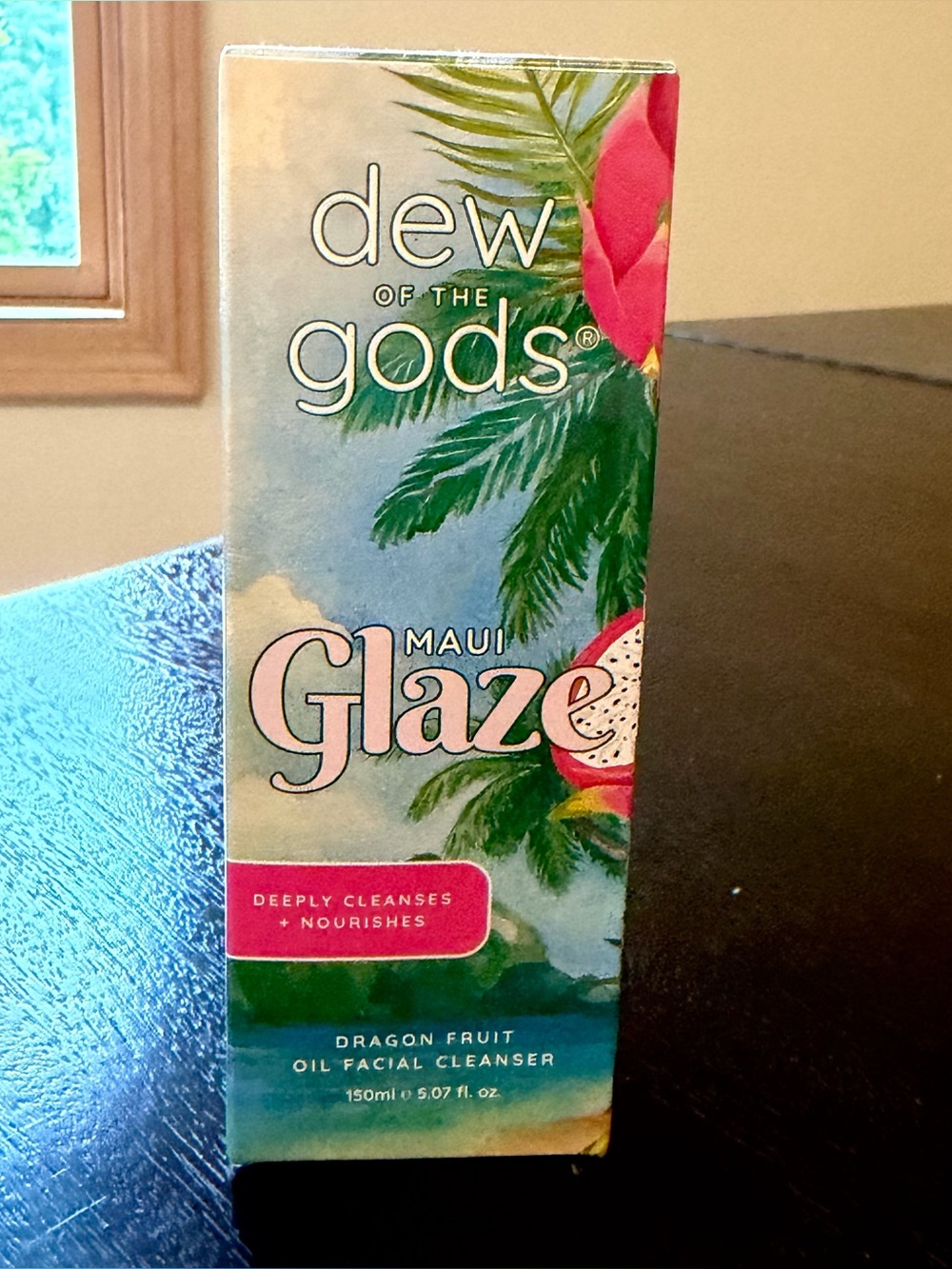 DEW OF THE GODS  Maui Glaze Dragon Fruit Oil Facial Cleanser 150 ml Sealed